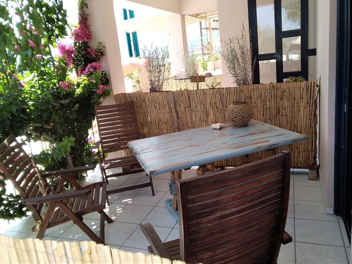Votsalon Beach House Katastarion Exterior photo